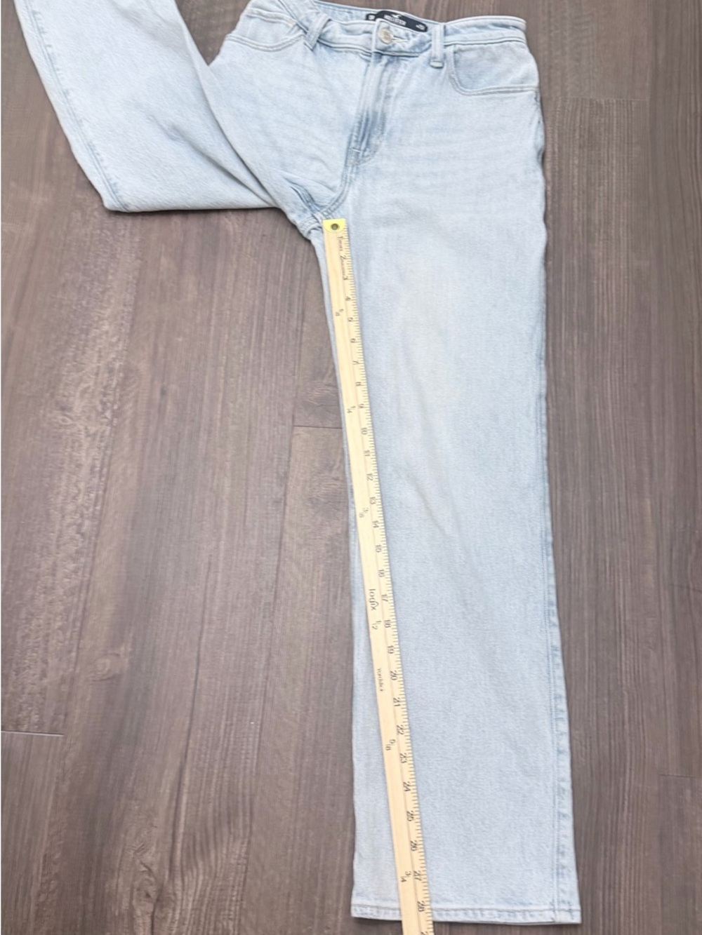 Hollister Ultra High Rise Dad Jeans Light Wash Straight Leg Vintage Stretch W25 - Picture 9 of 9